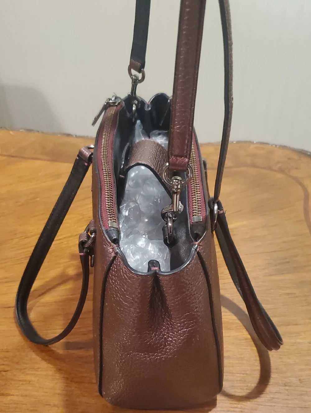 Coach metallic Black Cherry 
